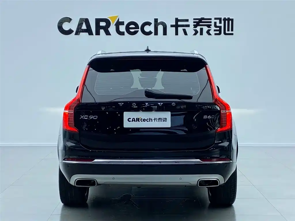 Volvo XC90 2022 — фото 3