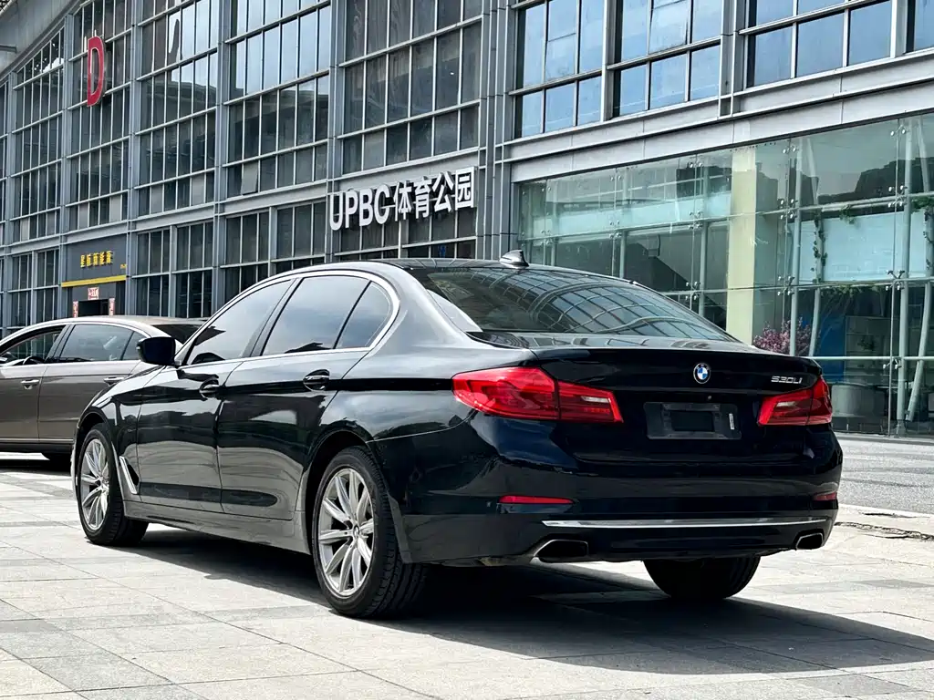 BMW 5 Series 2018