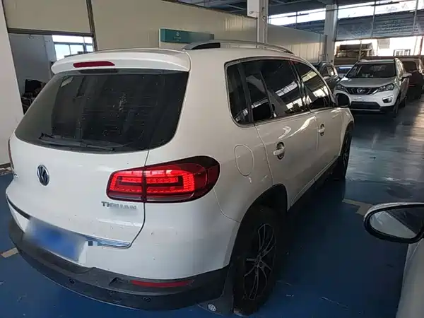 Volkswagen Tiguan 2016