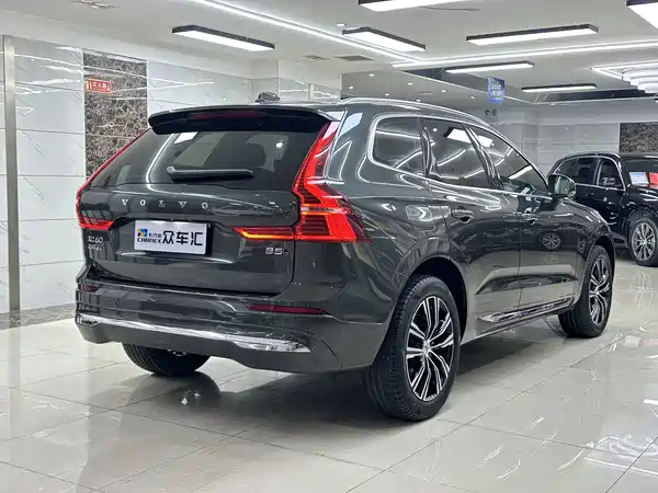 Volvo XC60 2021