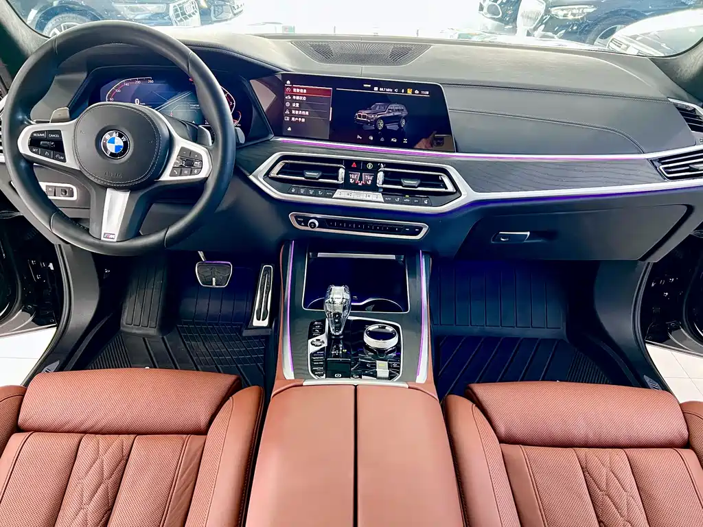 BMW X7 2022 — фото 9