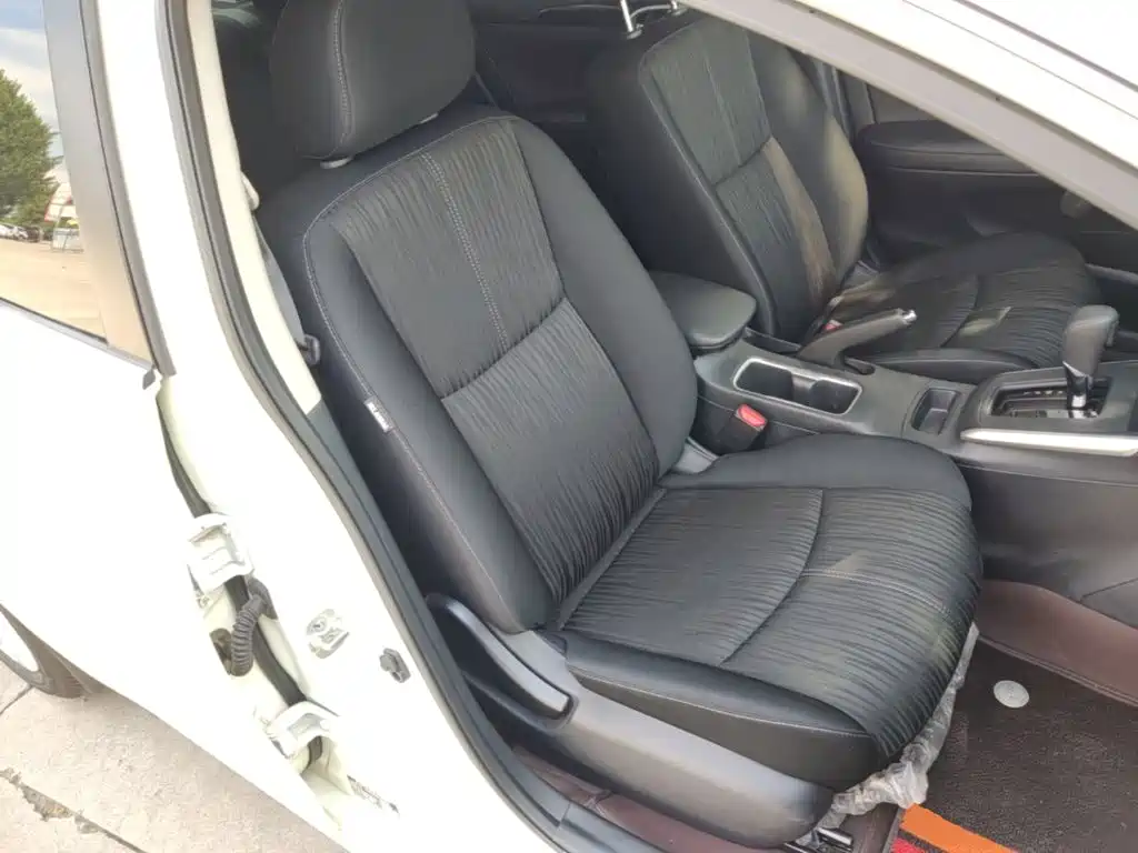 Nissan Sylphy 2025 — фото 25