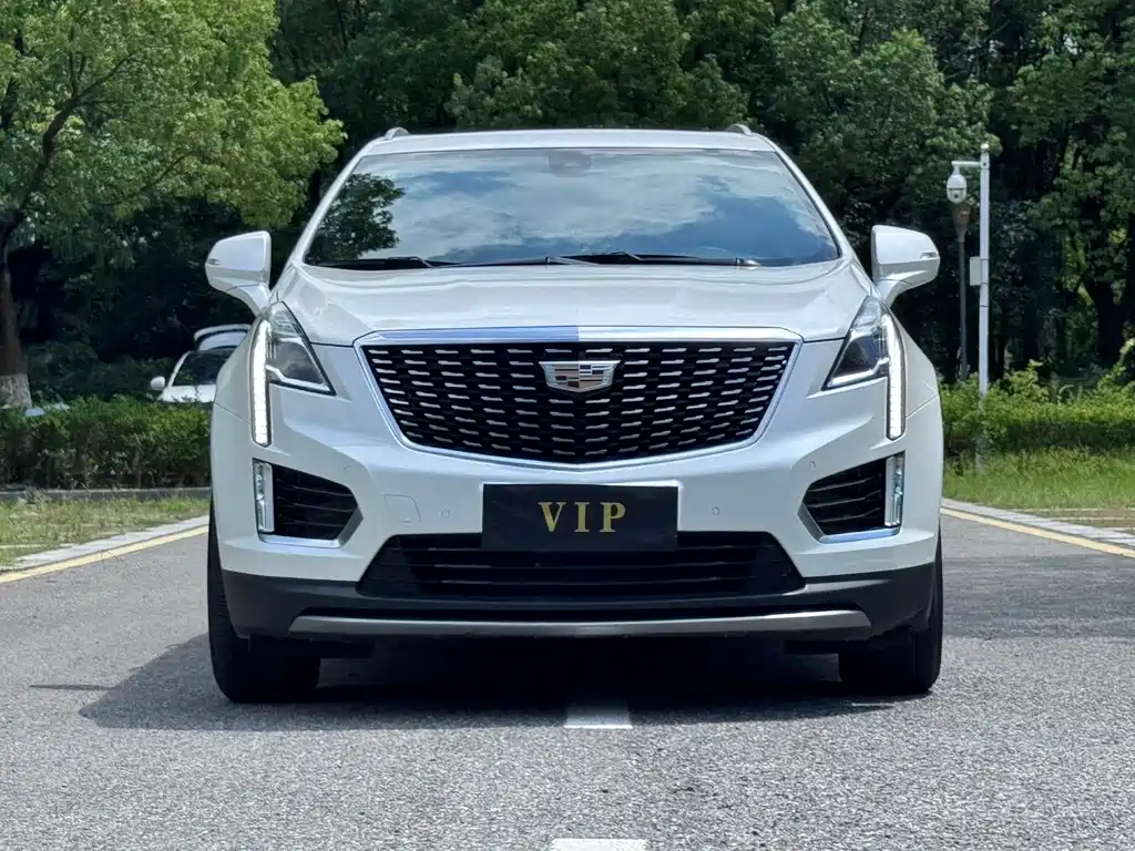 Cadillac XT5 2021 — фото 3