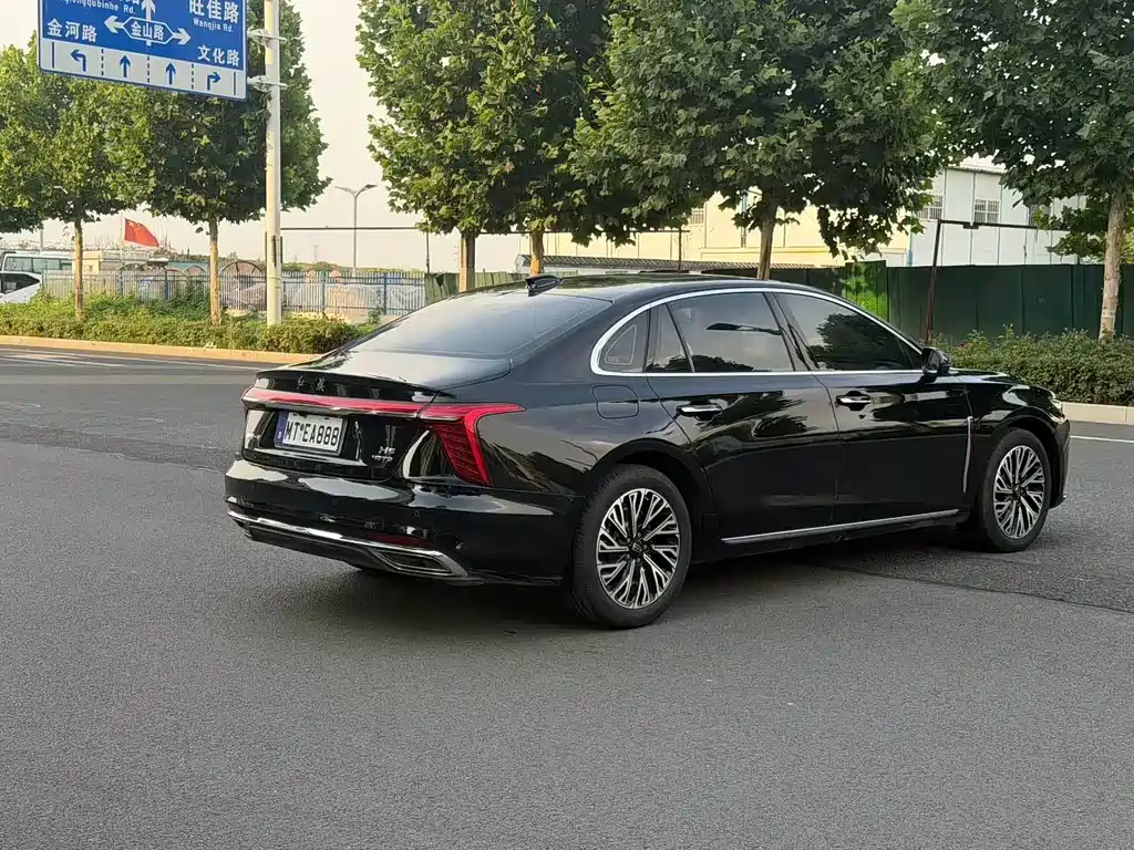 Hongqi H5 2024 — фото 9