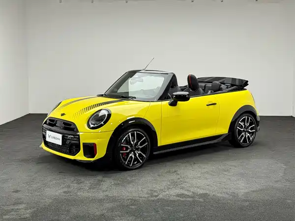 MINI JCW 2025