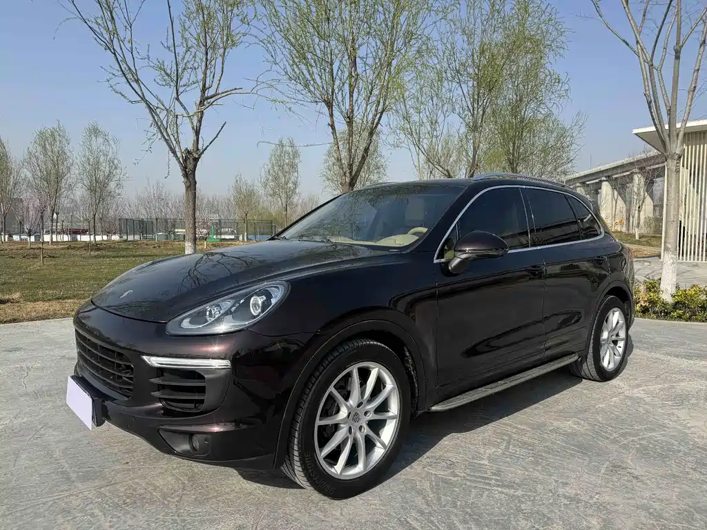 Porsche Cayenne 2016