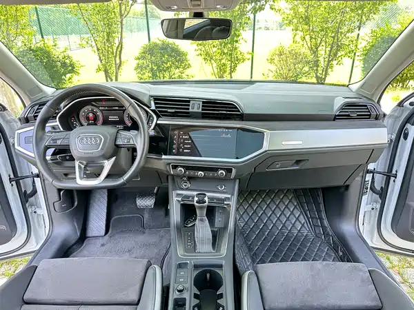 Audi Q3 2023