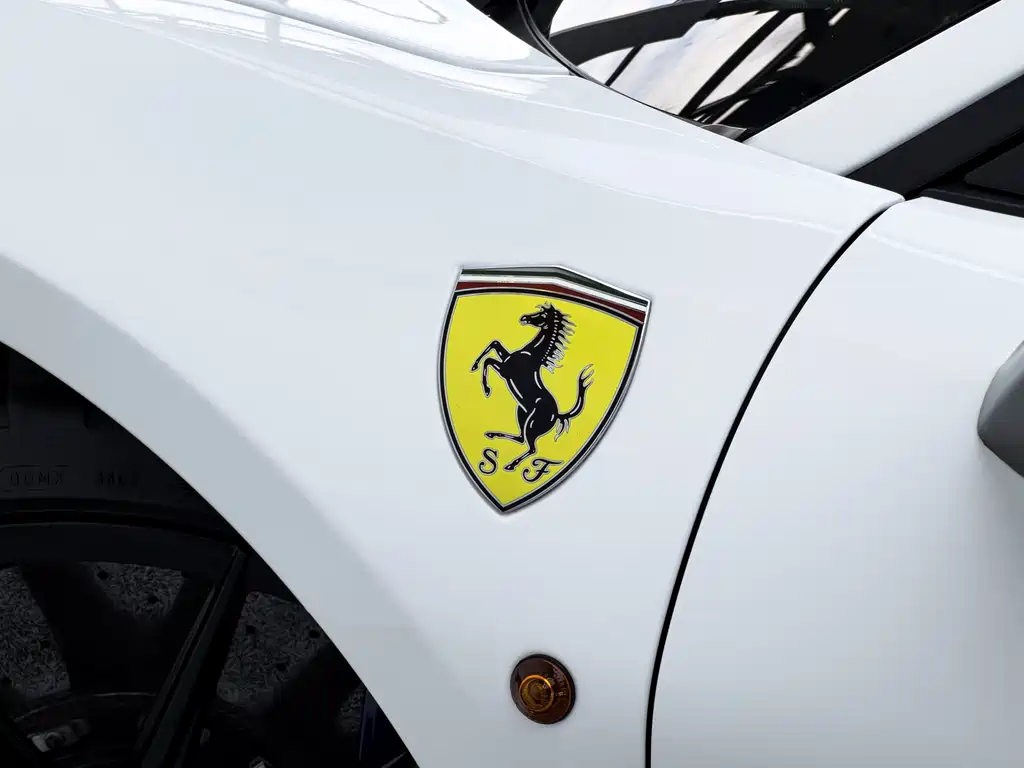 Ferrari 488 2016 — фото 10