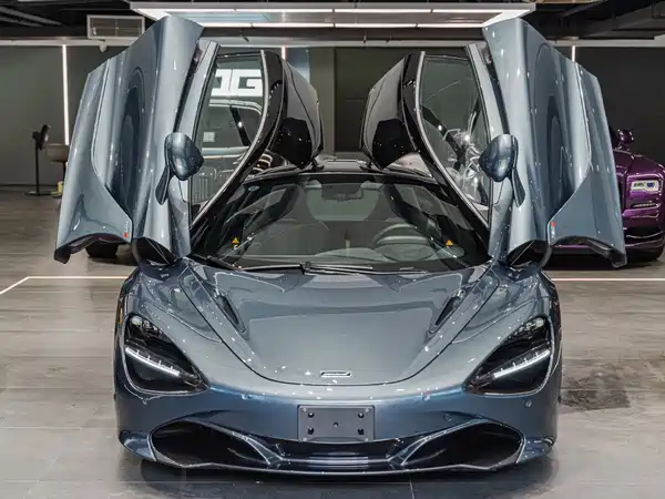 McLaren 720S 2019