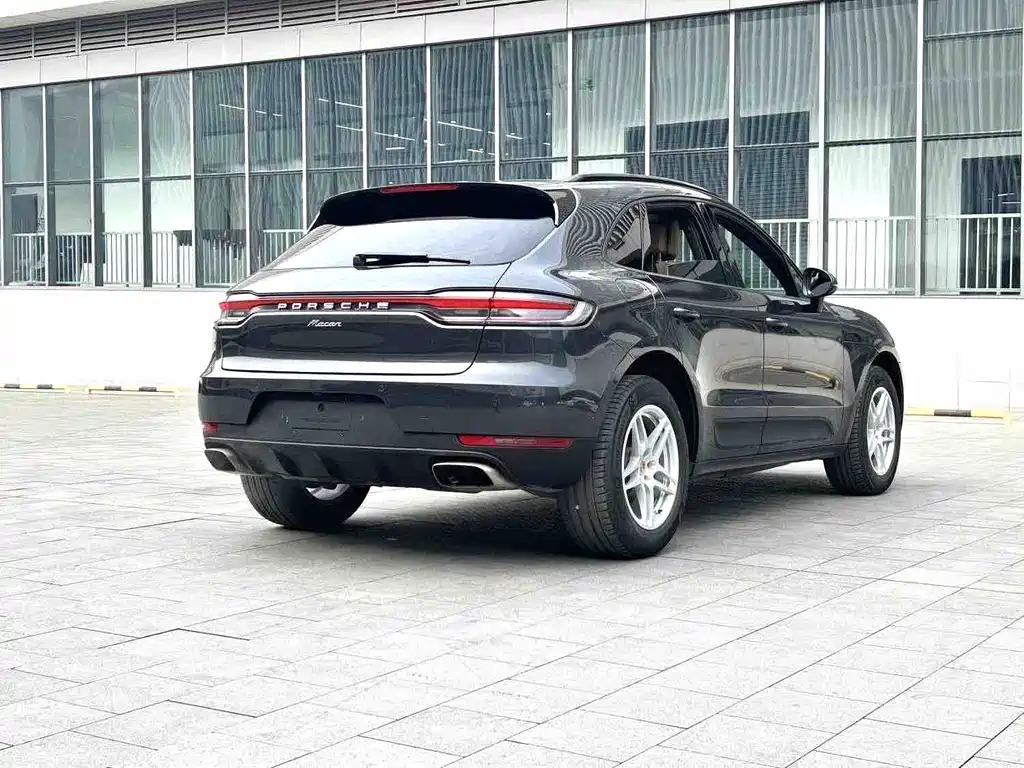 Porsche Macan 2019 — фото 3