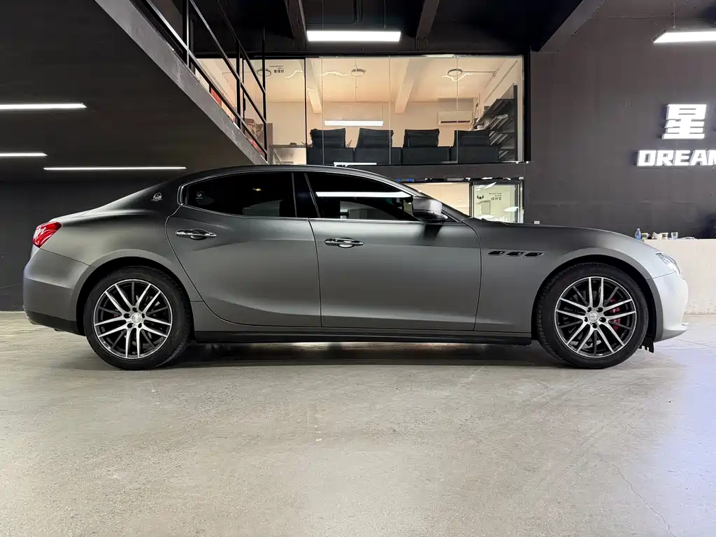Maserati Ghibli 2016 — фото 10