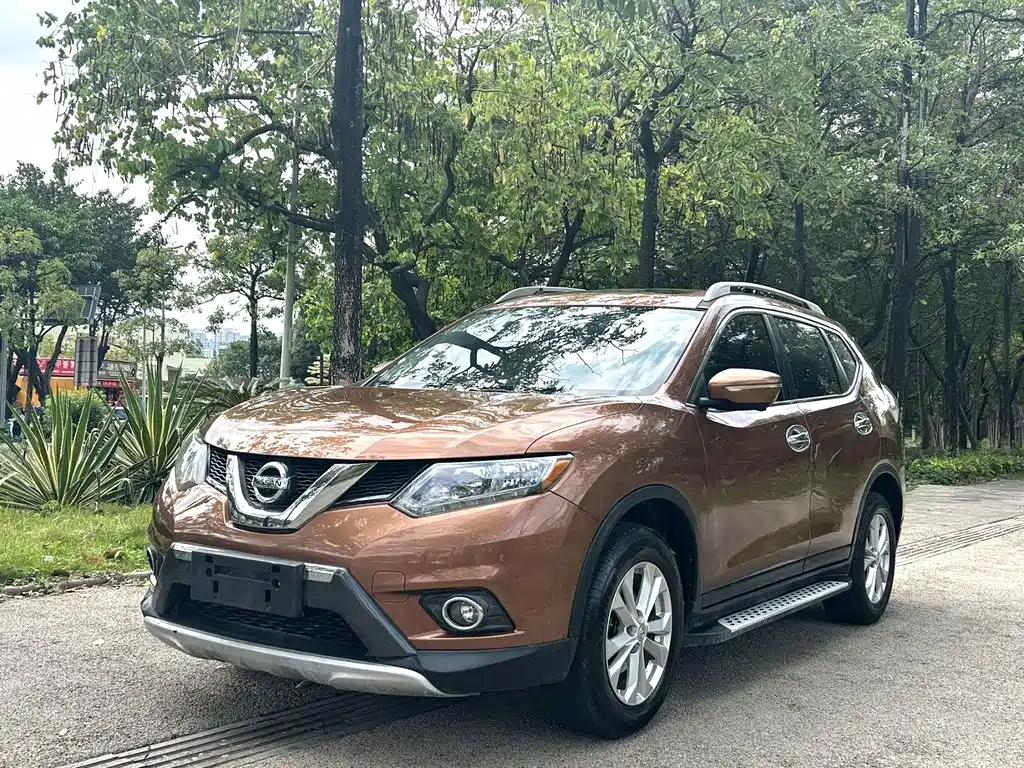 Nissan X-Trail 2014 — фото 1