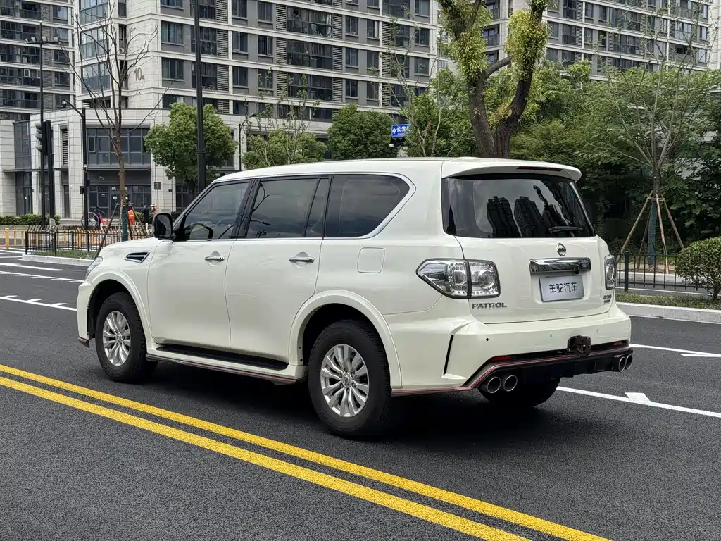 Nissan Patrol 2019 — фото 4
