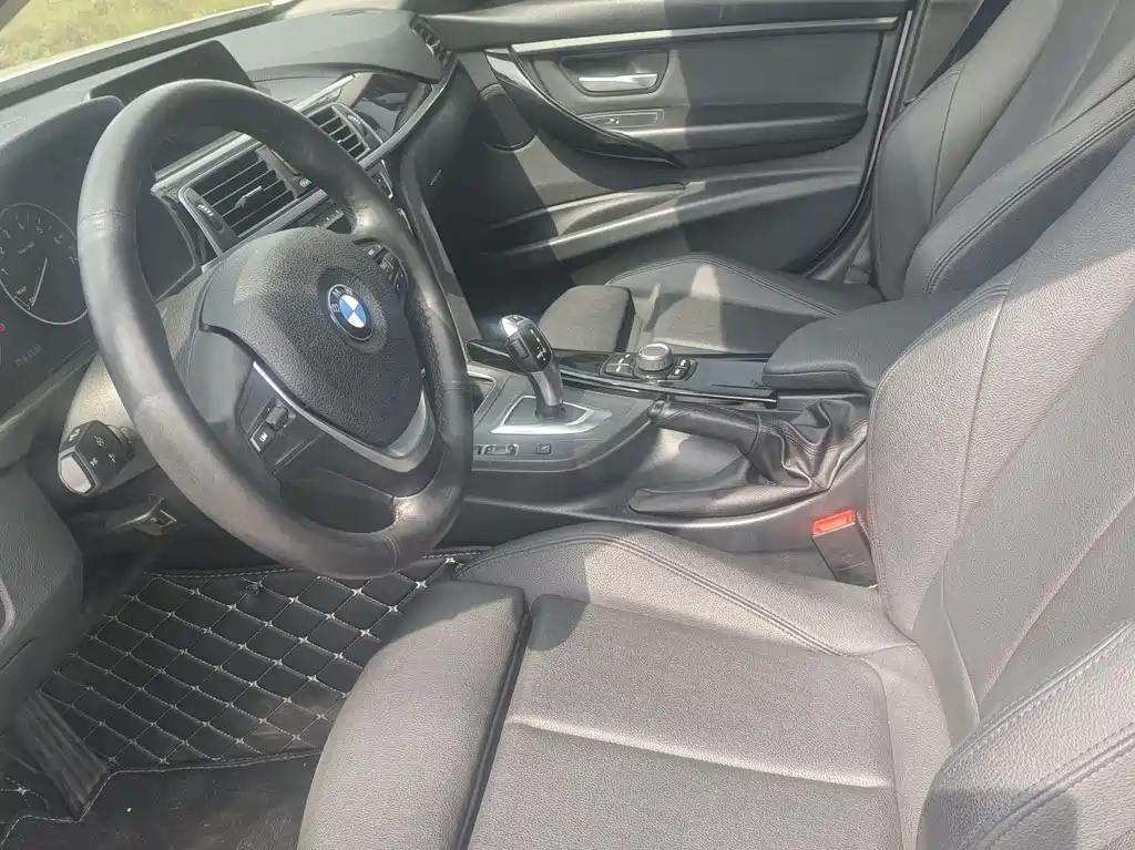 BMW 3 Series 2018