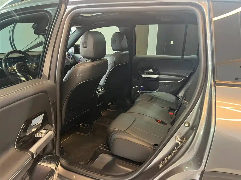 Mercedes-Benz GLB 2022 — фото 15