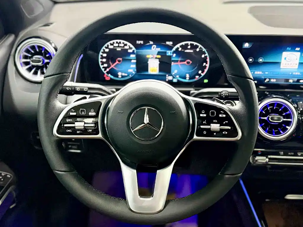 Mercedes-Benz GLB 2022 — фото 9