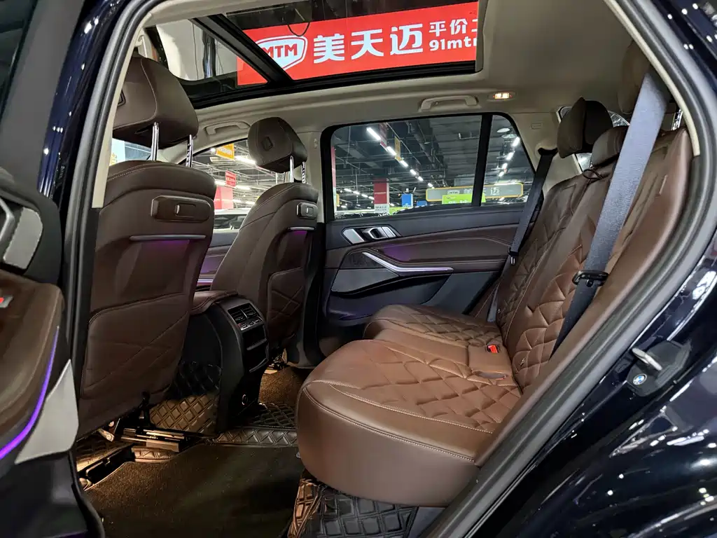 BMW X5 2025 — фото 12