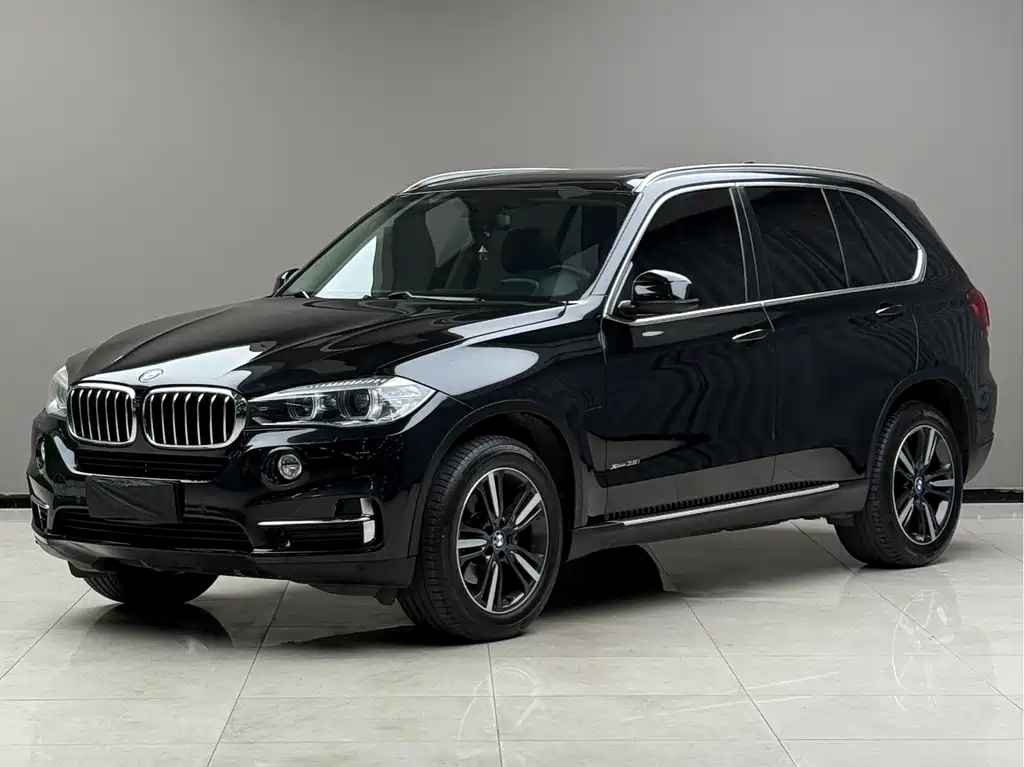 BMW X5 2015 — фото 1