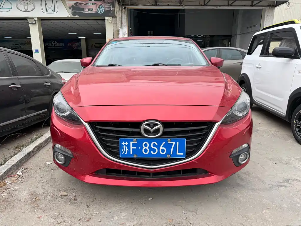 Mazda 3 Axela 2016 — фото 2