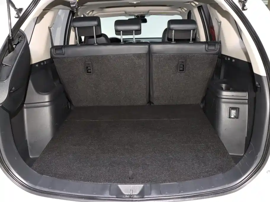 Mitsubishi Outlander 2020 — фото 17