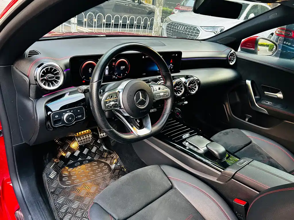 Mercedes-Benz CLA 2021 — фото 13