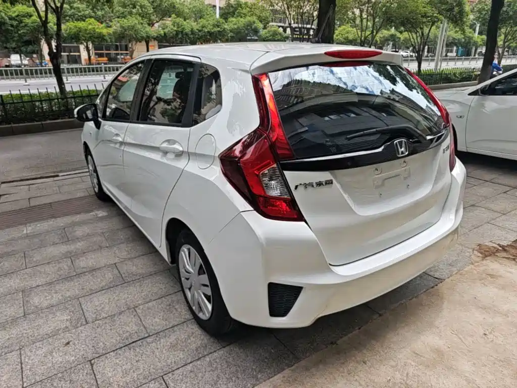 Honda Fit 2023 — фото 5