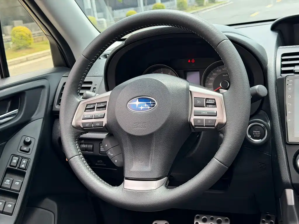 Subaru Forester 2015 — фото 19