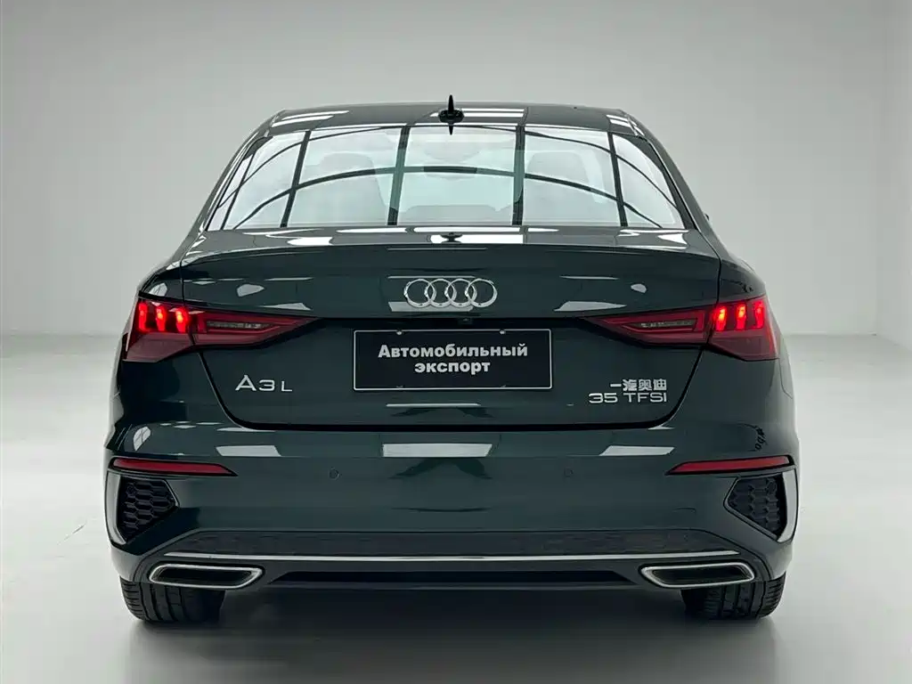 Audi A3 2023 — фото 9