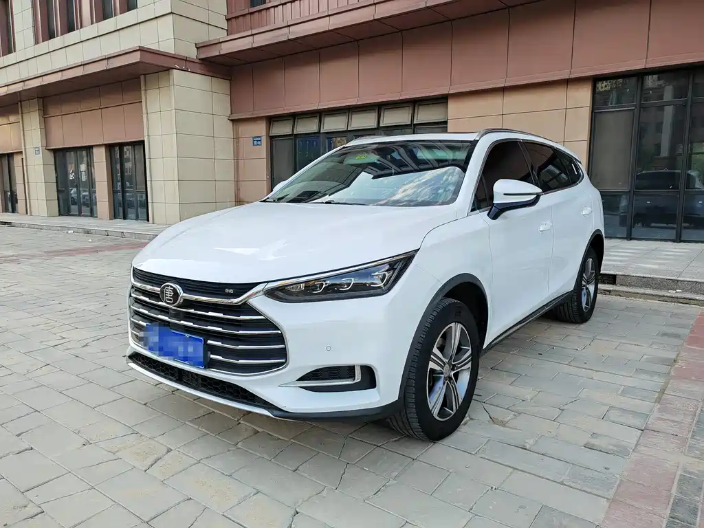 BYD Tang 2019 — фото 1