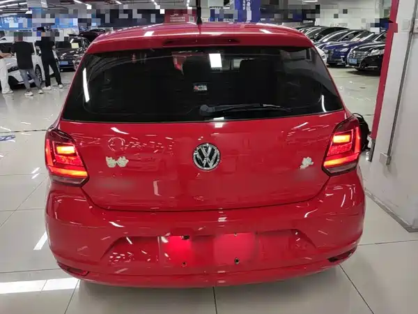 Volkswagen Polo 2016