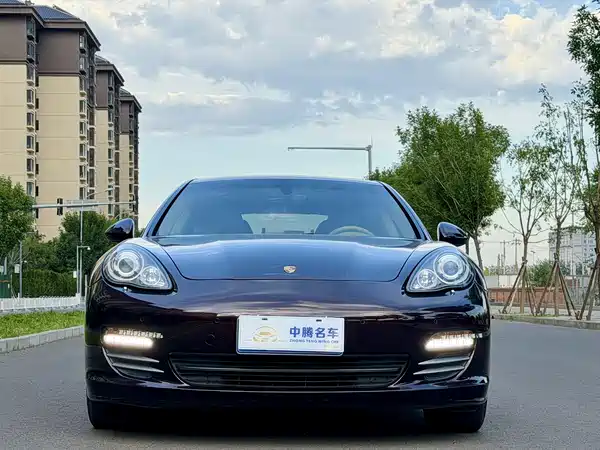 Porsche Panamera 2013