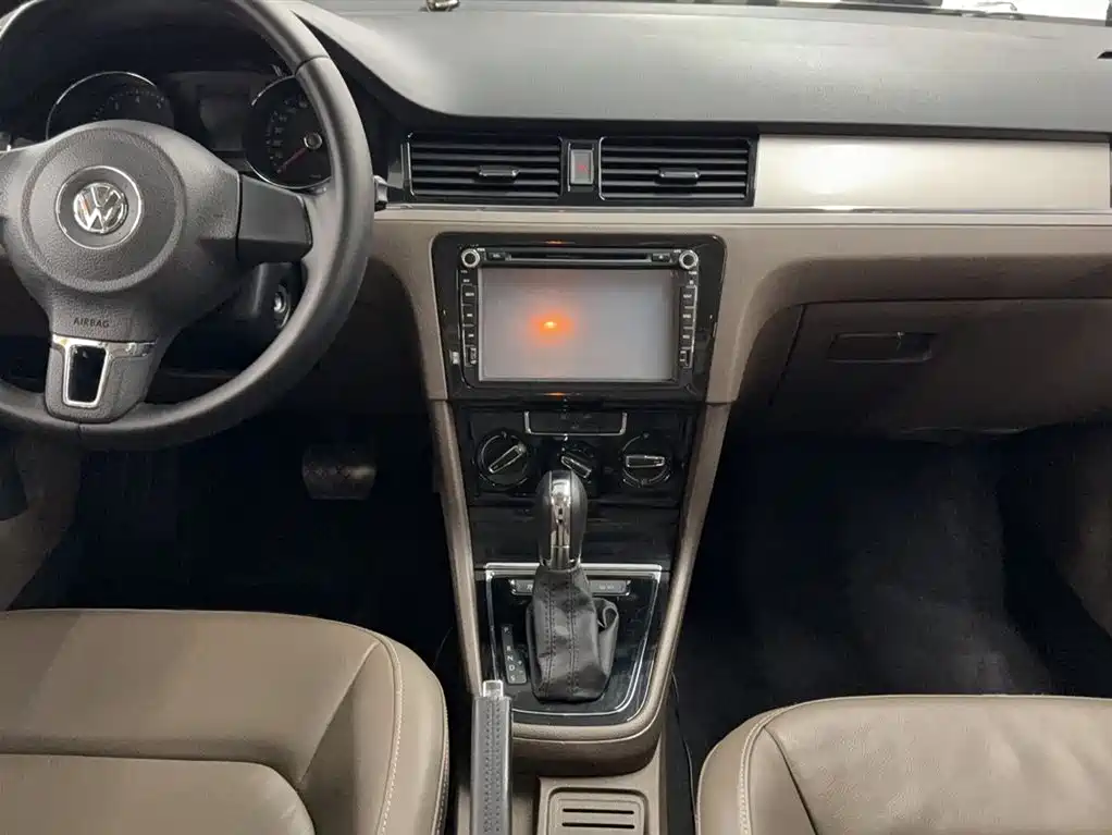 Volkswagen Bora 2014