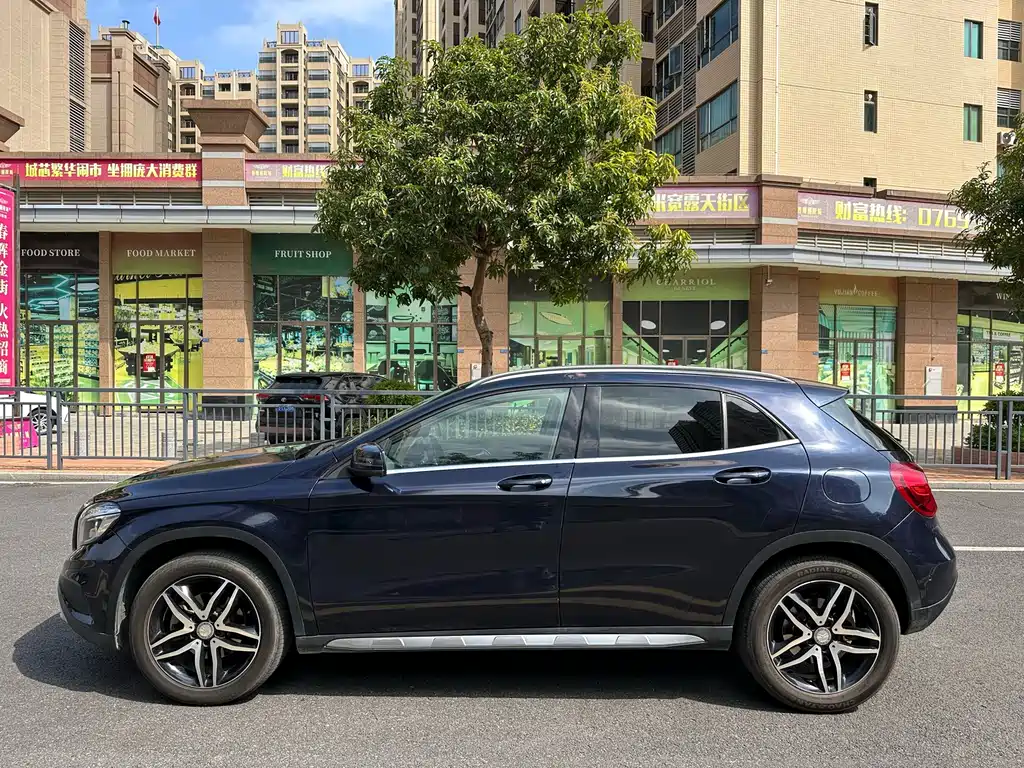 Mercedes-Benz GLA 2015 — фото 8