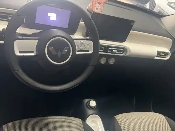 Wuling Hongguang MINIEV 2024