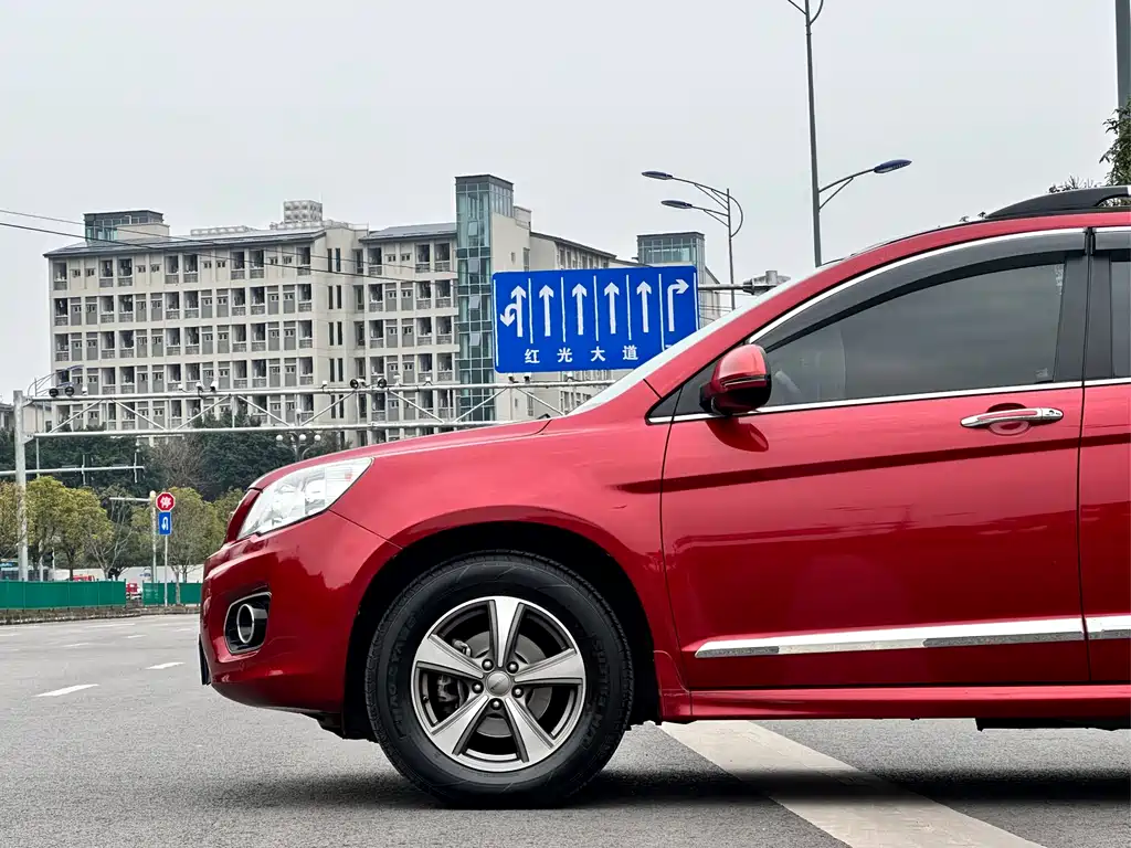 Haval H6 2014 — фото 8