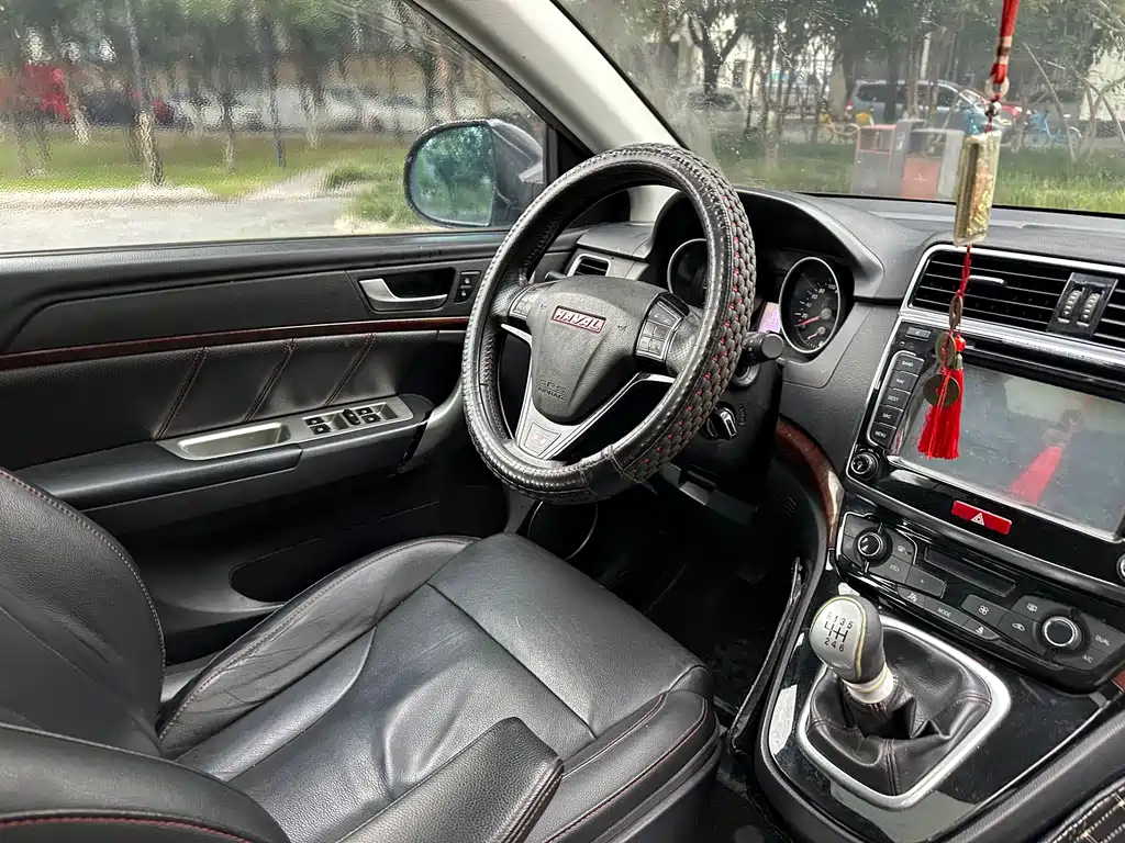 Haval H6 2014 — фото 18