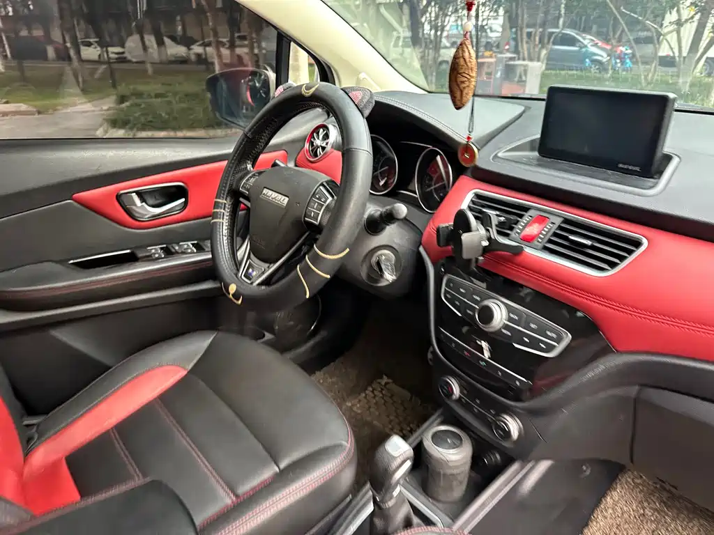 Haval H1 2016 — фото 18