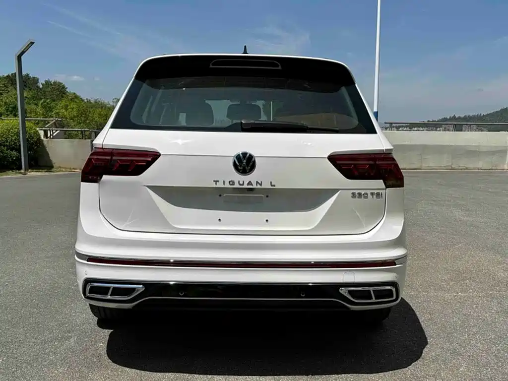 Volkswagen Tiguan L 2022 — фото 12