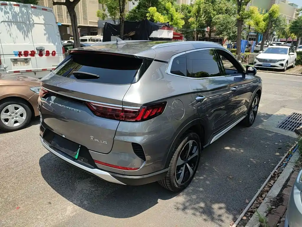 BYD PLUS New Energy 2023 — фото 7
