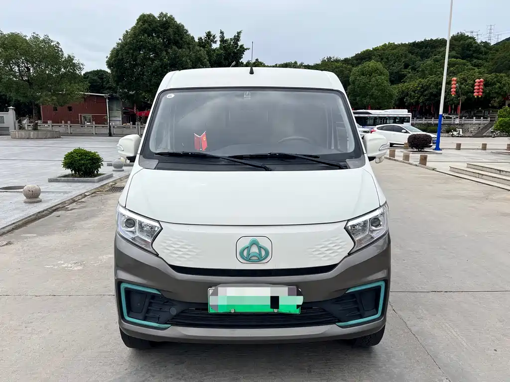 Kuayue Star V7 EV 2023 — фото 2