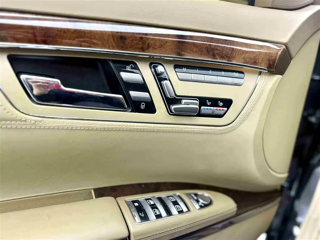 Mercedes-Benz S-Class 2008 — фото 13