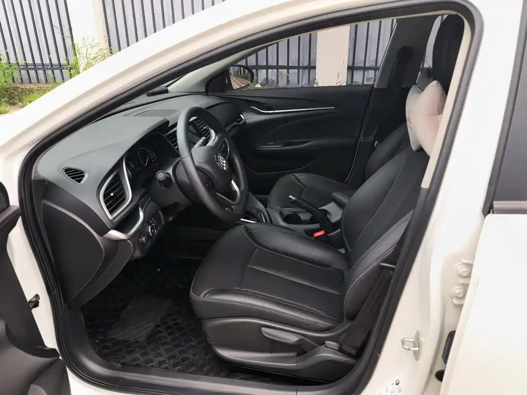 Buick Excelle 2022