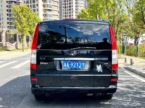 Mercedes-Benz Vito 2013