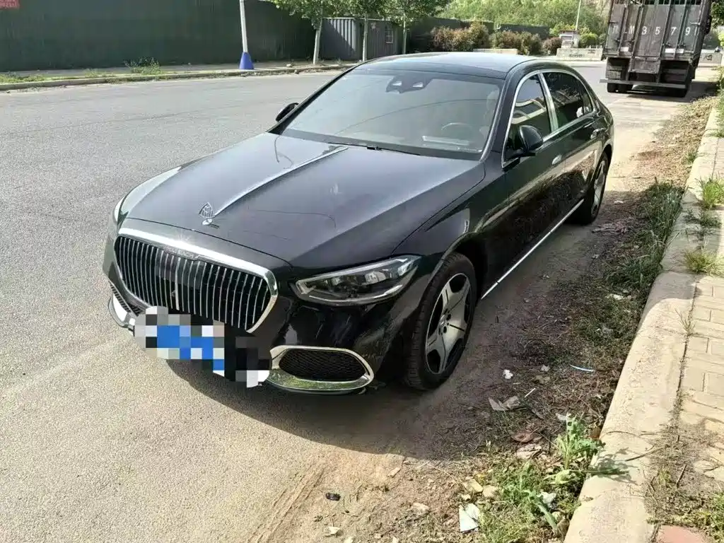 Mercedes-Benz Maybach S-Class 2025