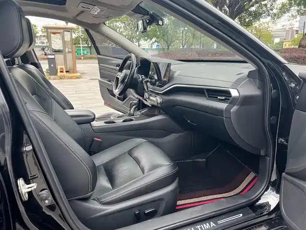 Nissan Teana 2020