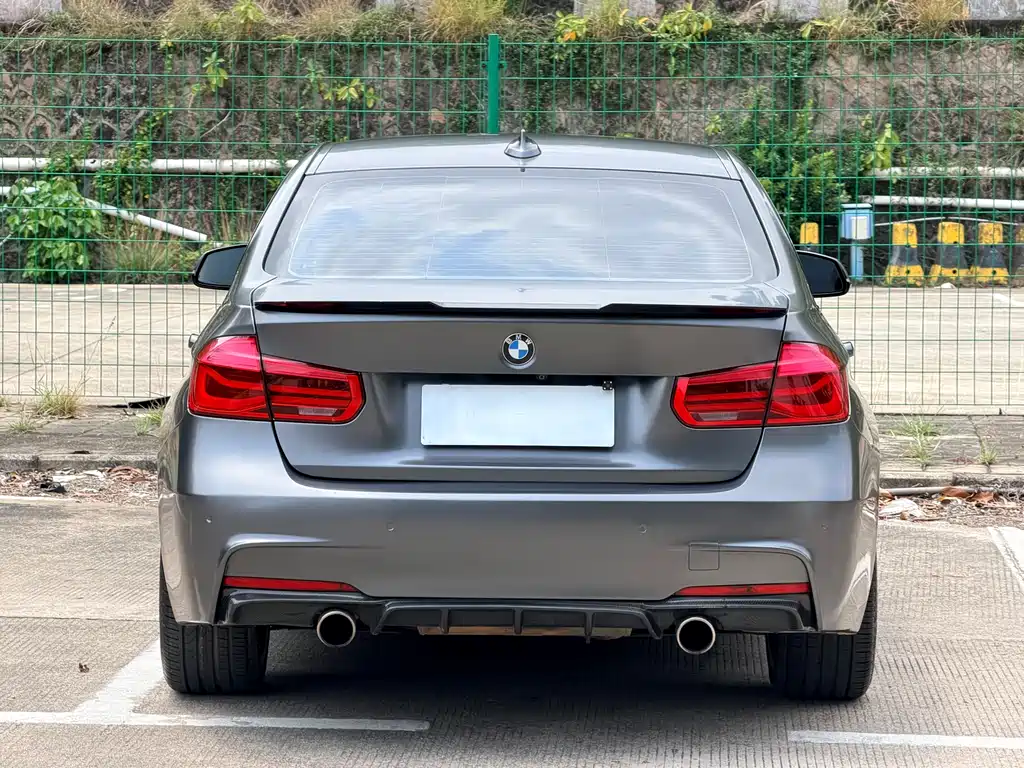 BMW 3 Series 2017