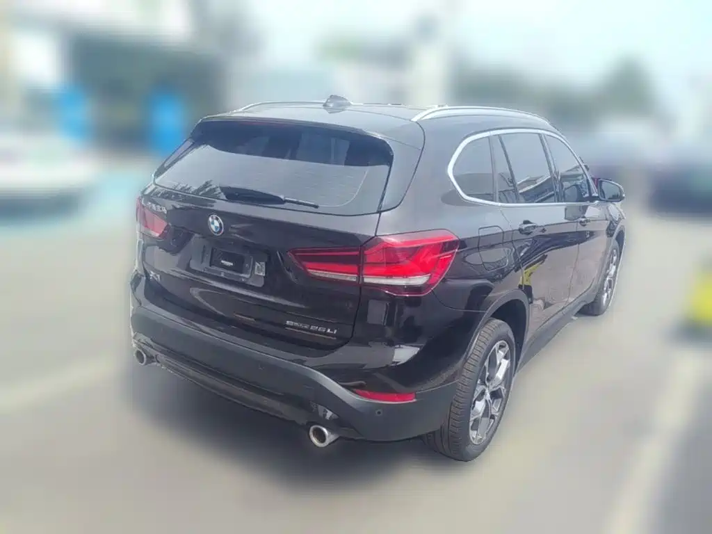 BMW X1 2021 — фото 12