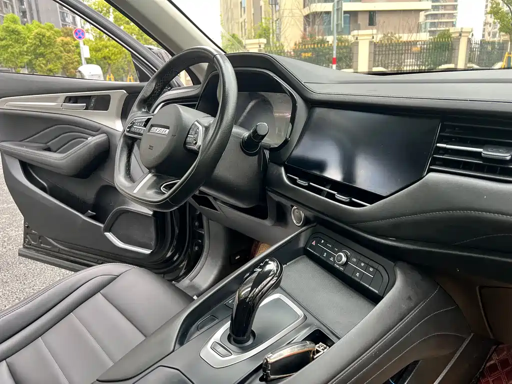 Haval F7 2020 — фото 12