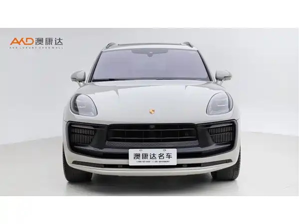 Porsche Macan 2022