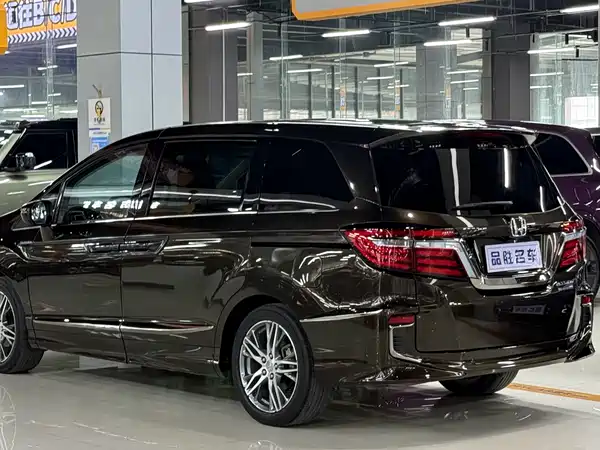 Honda Elysion 2019